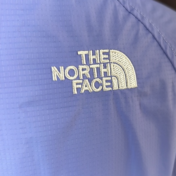 The North Face Hyvent Lilac Rain Jacket - Picture 5 of 9